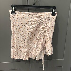 Urban Romantics Beachy Scrunch Mini Skirt